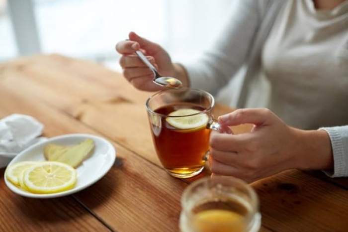 Cu cât prelungește consumul de ceai viața. Beneficiile pe care le are pentru organism