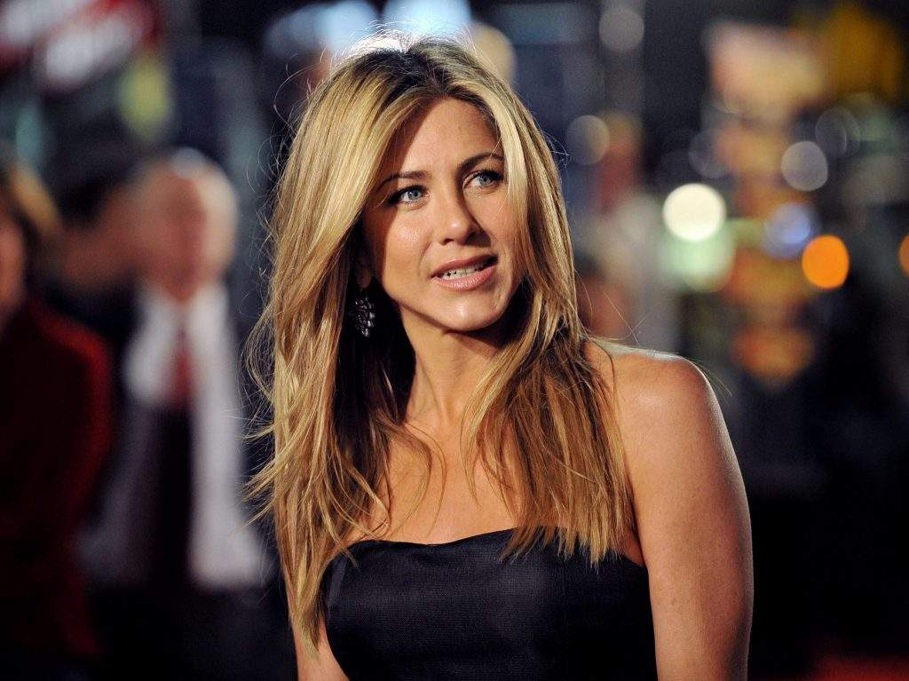 Jennifer Aniston a spus despre Paris Hilton că este "celebră pentru că nu face nimic...” Diva, în mijlocul unui scandal mediatic