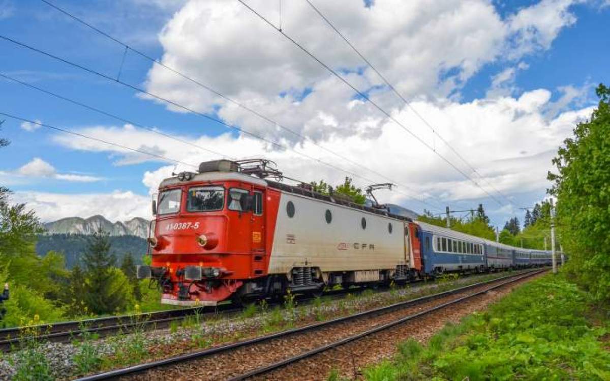 Un adolescent de 15 ani a murit electrocutat, lângă o cale ferată, în Alba-Iulia. Băiatul voia să-și facă un selfie
