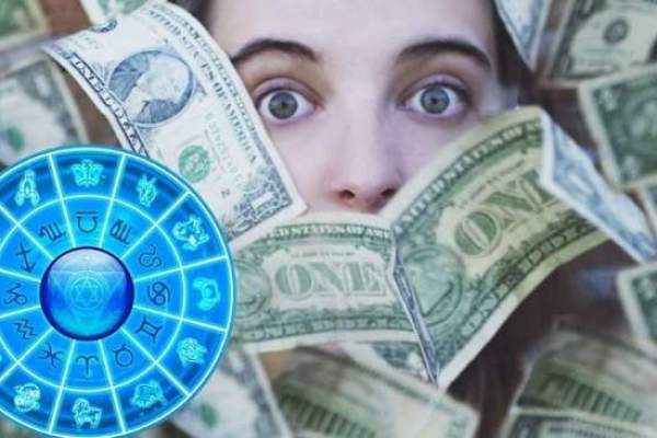 Trei zodii care se îmbogățesc în iunie! Banii trag de ei pe final de lună