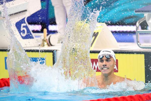 Cine este și cum arată iubita lui David Popovici. Tânărul a devenit campion mondial la înot, la doar 17 ani