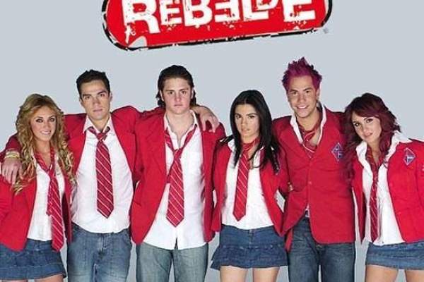 Serialul „Rebelde”, din nou pe micile ecrane! Cum arată actorii principali, după mai bine de 15 ani de la încheierea filmărilor / FOTO