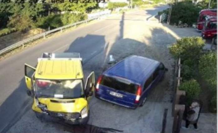 Accident grav pe o şosea din Maramureş! Două autobuze care transportau muncitori s-au ciocnit frontal / FOTO