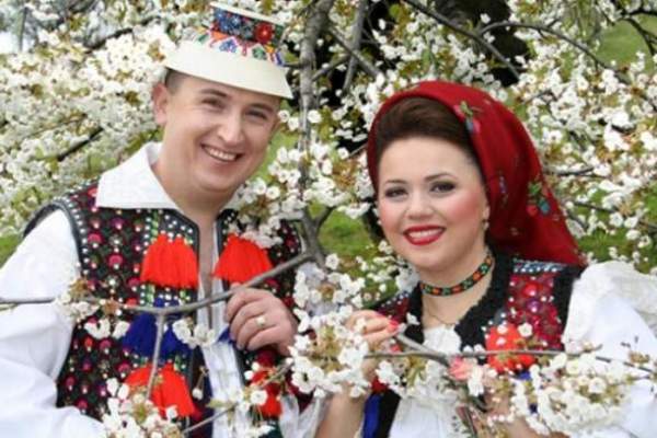 Lupu Rednic, accident cu mașina de 100.000 de euro în București! Cântărețul a intrat cu bolidul într-un stâlp: ”Mă întorceam spre casă”