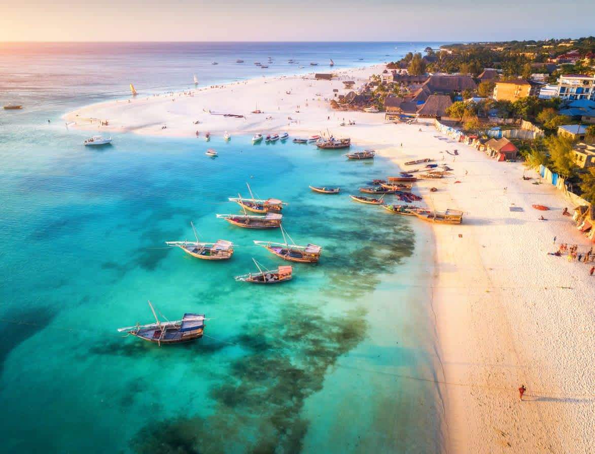 Cât costă o vacanță în Zanzibar. Destinația perfectă pentru un peisaj de vis