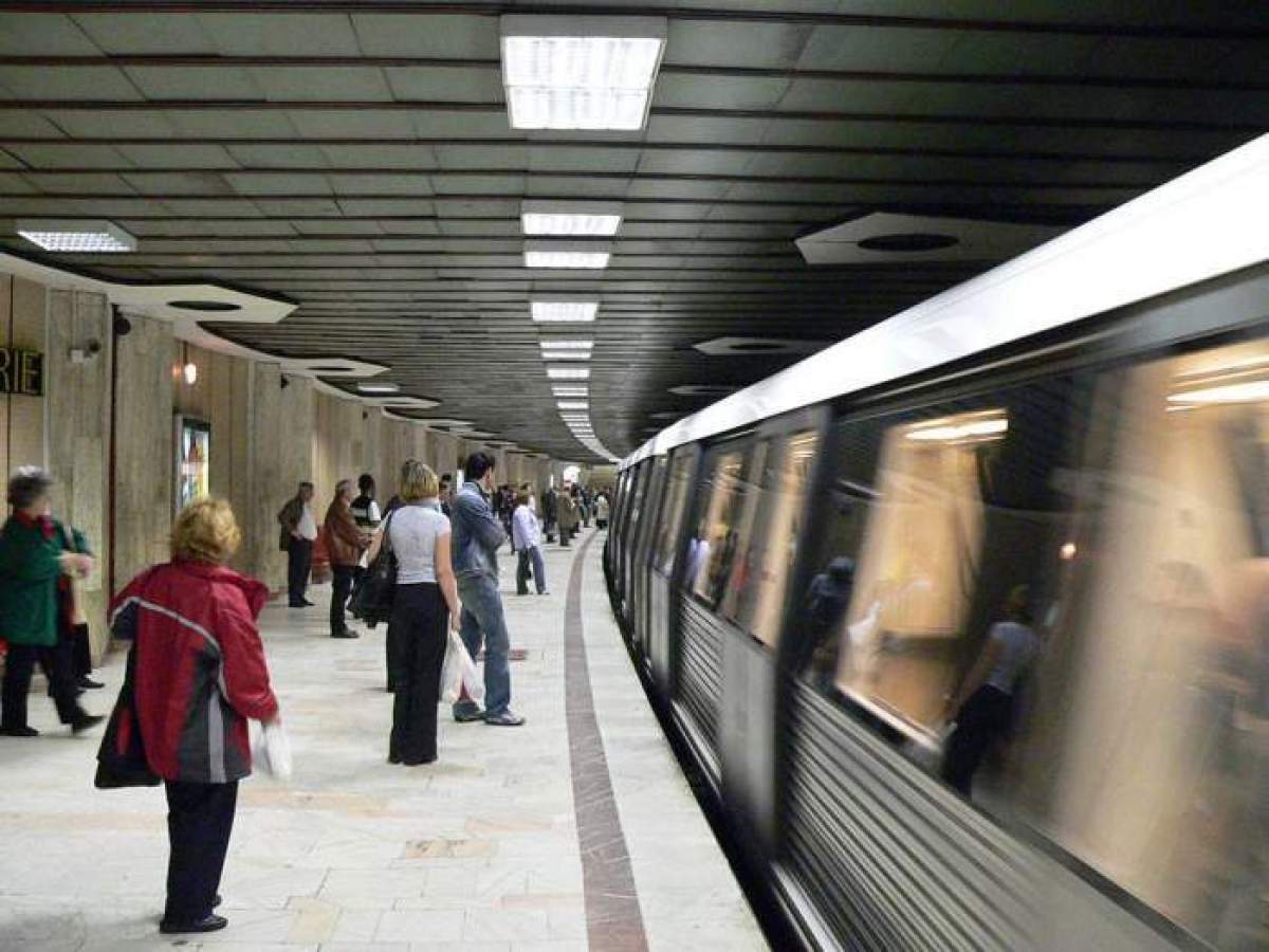 metrou în București