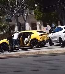 Fiul de 10 ani al lui Ben Affleck a intrat într-un BMW, după ce a fost lăsat la volanul unui Lamborghini. Jennifer Lopez era în mașină  / VIDEO