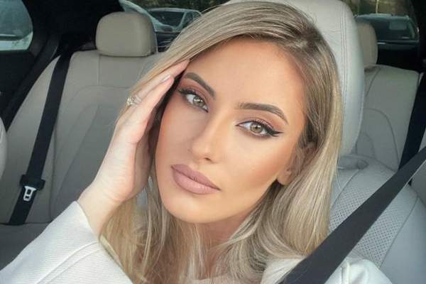 Mălina Avasiloaie și-a ales nașii de botez pentru fiul ei. Cine vor fi părinții spirituali ai micuțului / FOTO