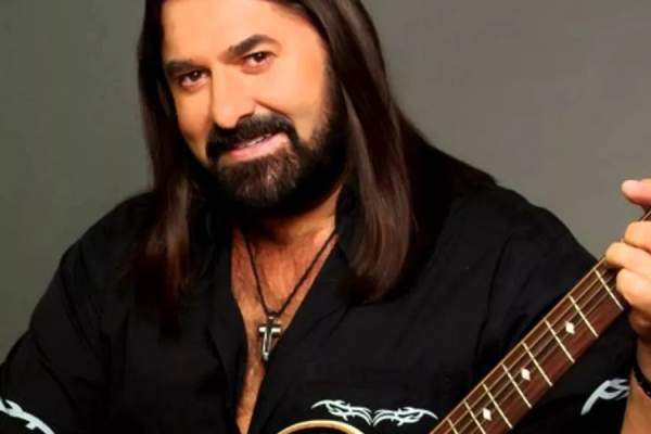 “Banii mei dispăruseră”. Gheorghe Gheorghiu, deranjat de prețurile uriașe din benzinării. Anunțul făcut de cântăreț