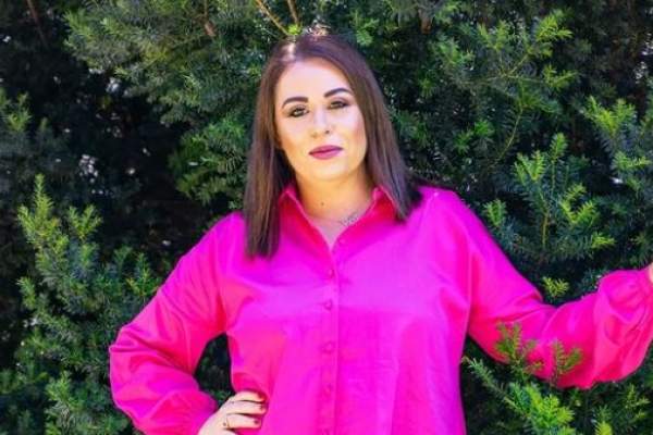 Oana Roman, acuzată că trăiește pe banii tatălui ei. Reacția vedetei: „Este realmente șocant”