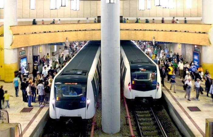 Incident la metrou în București, la stația Piața Victoriei. O femeie a căzut în calea de rulare. Circulația a fost reorganizată