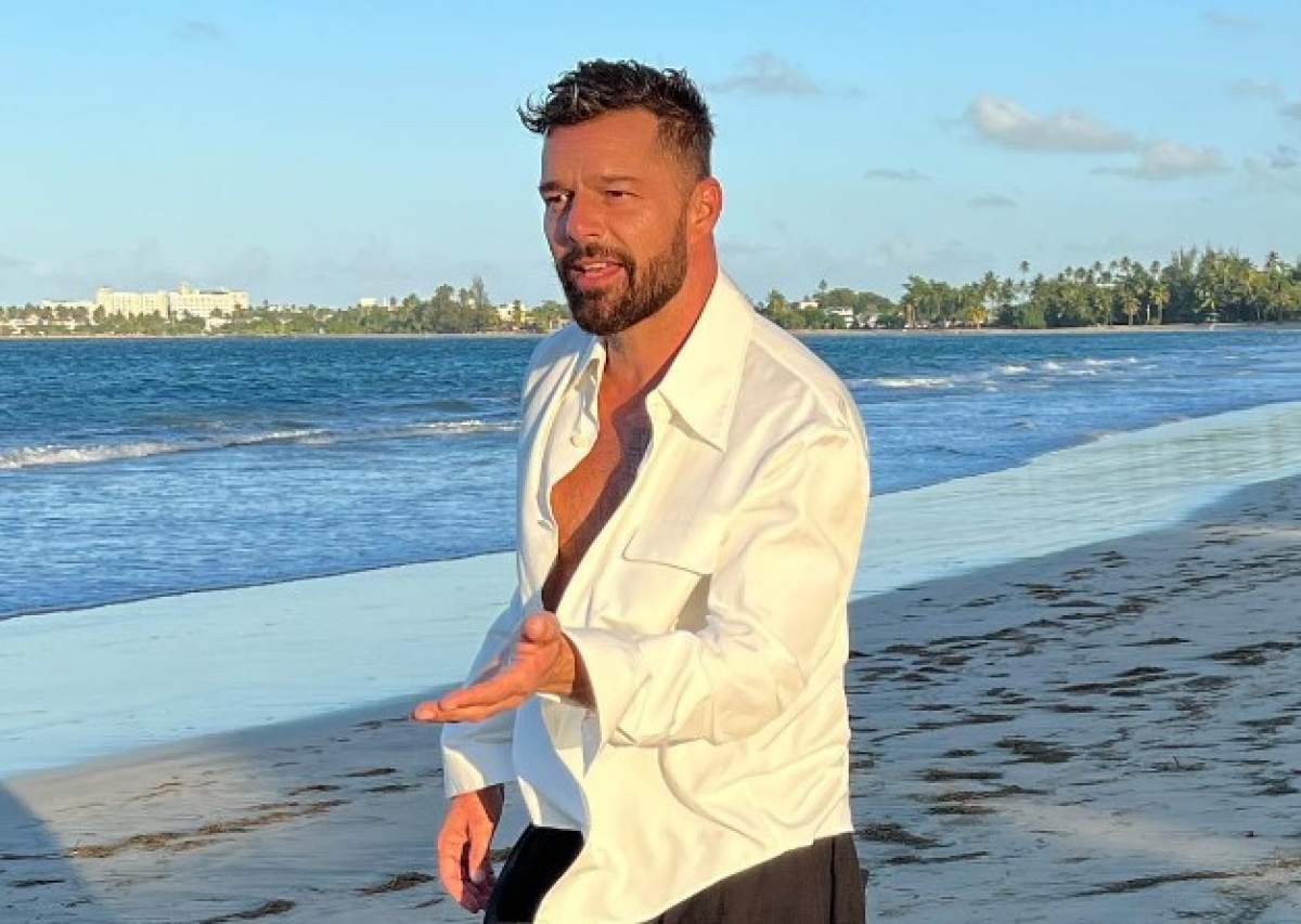 Ricky Martin pe plajă