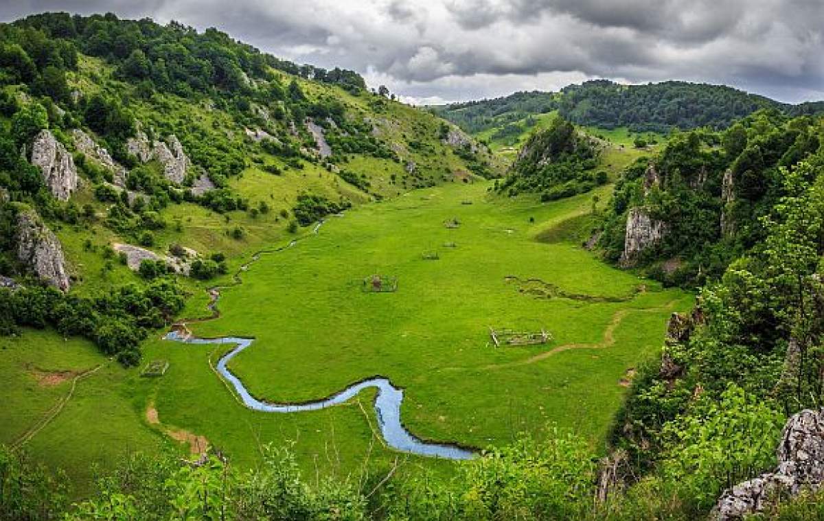 ''Palma lui Dumnezeu'', locul din România unde oamenii încă nu au ajuns! Aici totul e sacru / FOTO