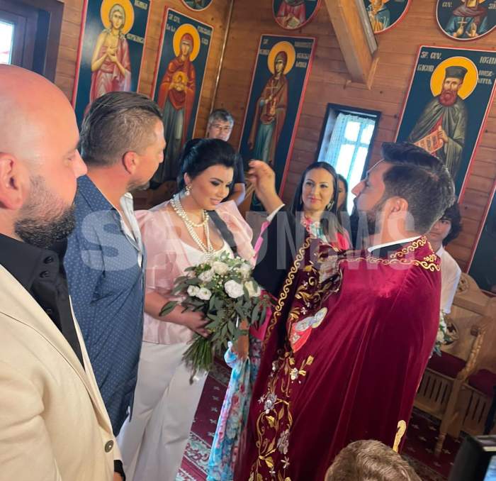 Adriana Bahmuțeanu și iubitul ei, George, s-au logodit. Imagini exclusive de la marele eveniment / VIDEO