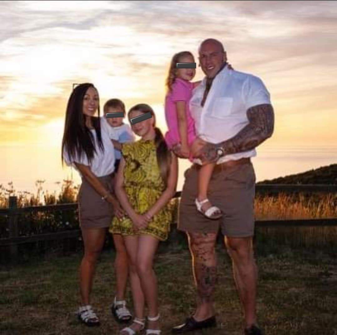 Cine este și cum arată soția lui Martyn Ford. Sacha Stacey are trei copii cu faimosul culturist