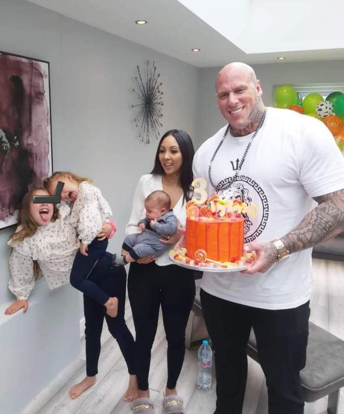 Cine este și cum arată soția lui Martyn Ford. Sacha Stacey are trei copii cu faimosul culturist