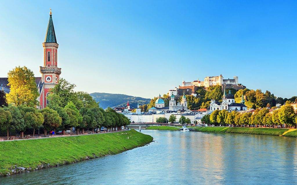 Destinația aleasă de Anca Serea și soțul ei, Adi Sînă, pentru vacanța de vară. Cât costă o noapte de cazare aici / FOTO