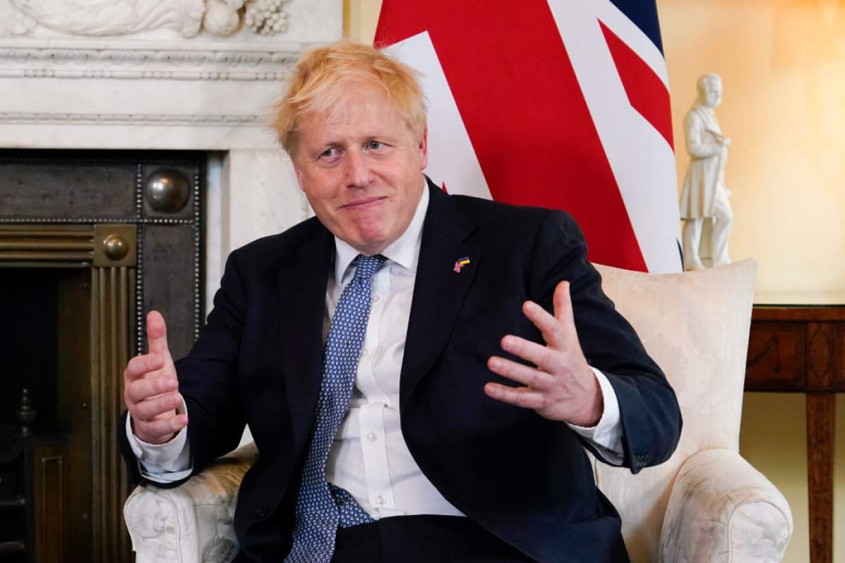 Boris Johnson Boris Johnson demisionează din funcția de prim-ministru al Marii Britanii. Rămâne premier până în toamna acestui an