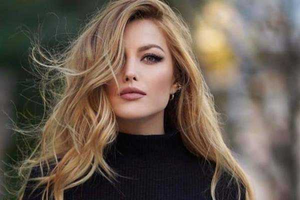 Dieta pe care o ține Elena Gheorghe pentru a se menține. Vedeta are 50 de kilograme de mulți ani: “Nu mă pot lăsa de tot de…”