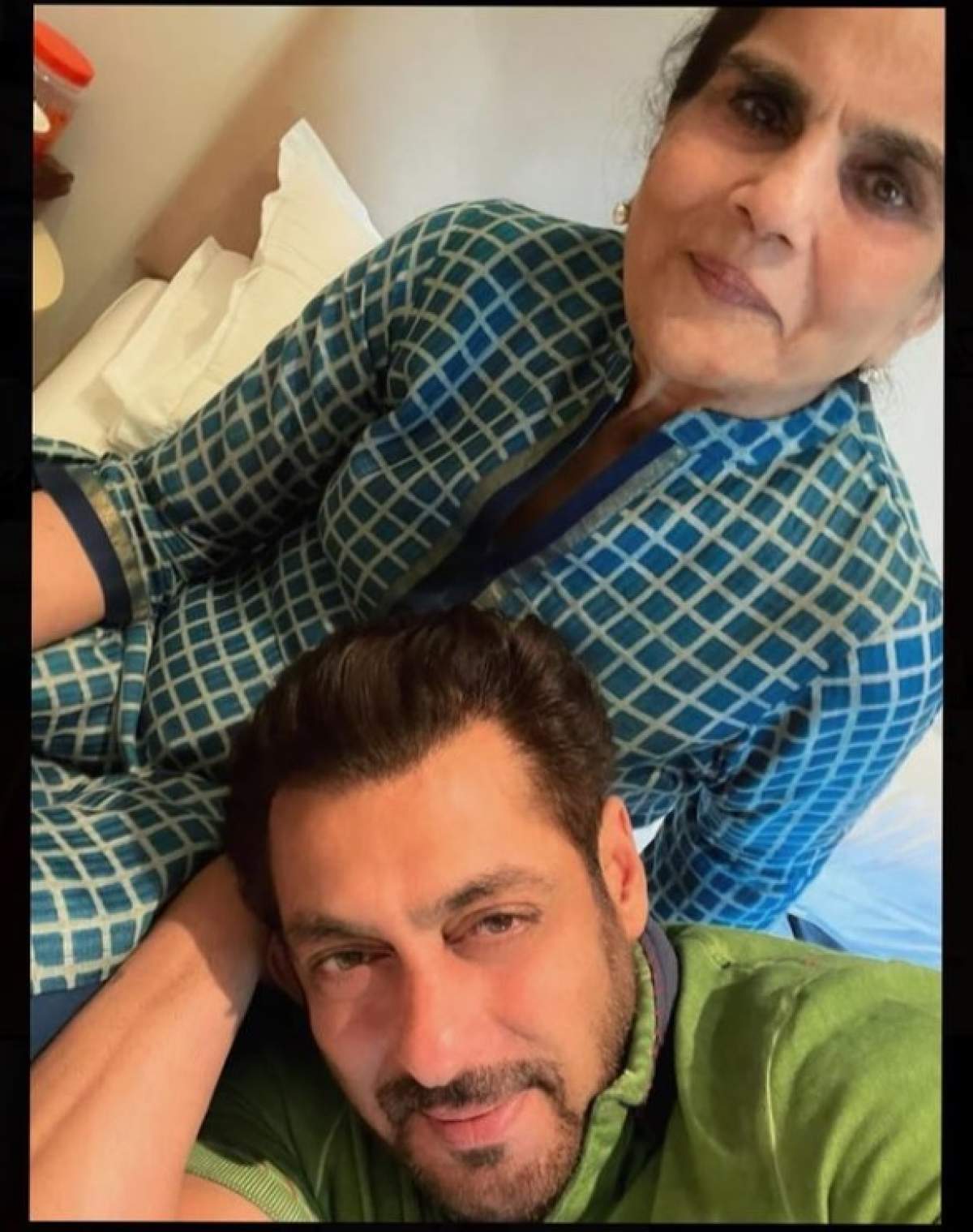 Cine este Sushila Charak, mama lui Salman Khan. Cum arată femeia în vârstă de 76 de ani