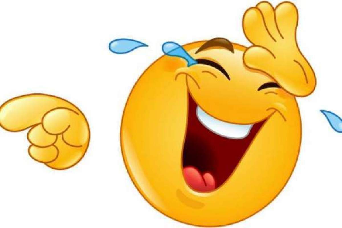 Un emoji amuzant care arată cu degetul și râde