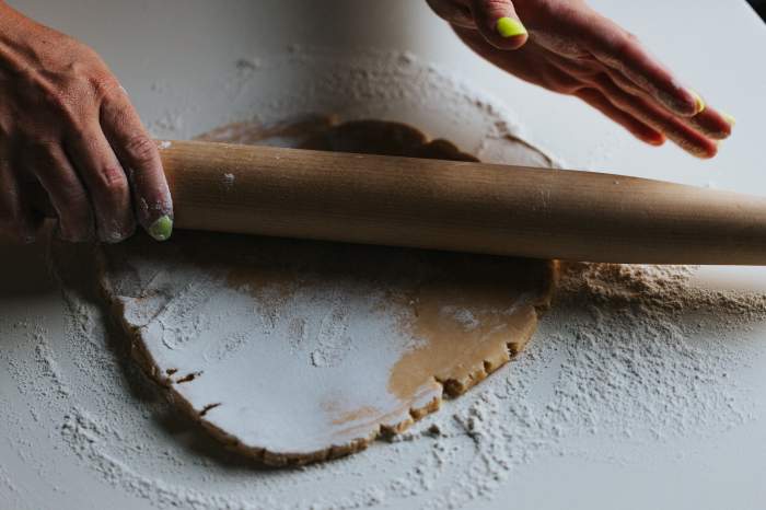 Cum să prepari foi de plăcintă delicioase. Rețeta este simplă și rapidă