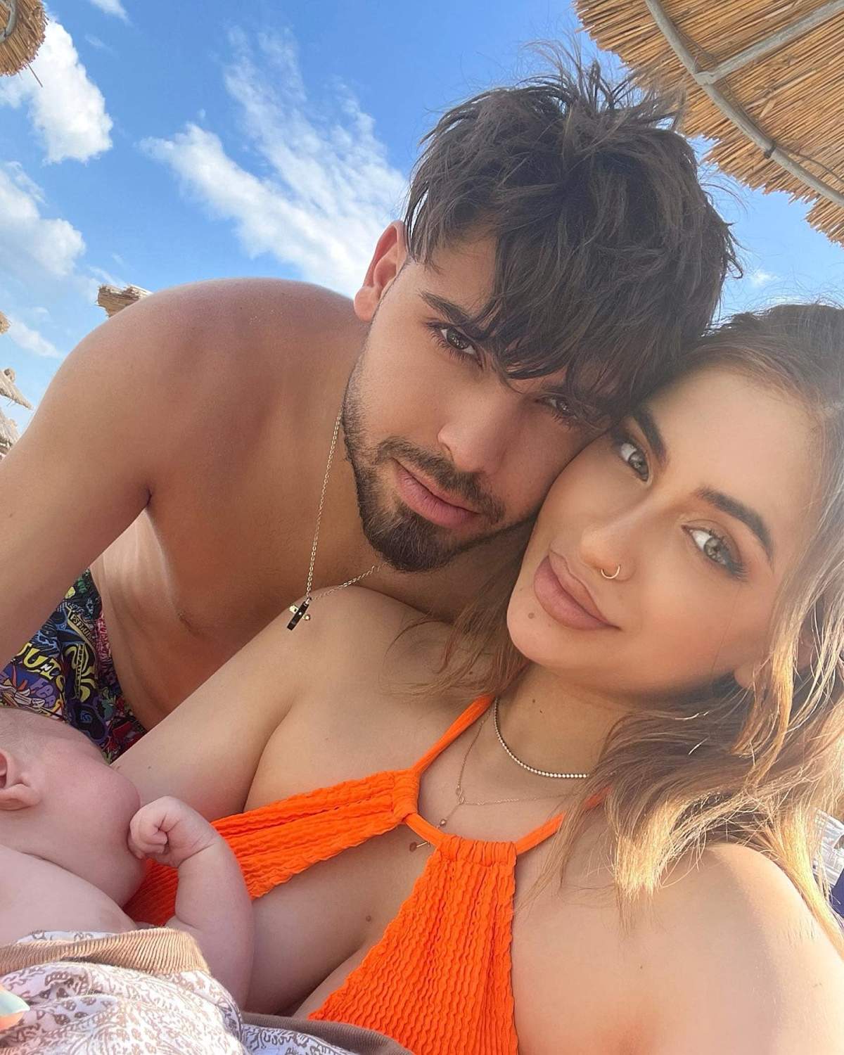 Luis Gabriel și Haziran, prima ieșire cu fiul lor la plajă. Aceștia se bucură de viața în trei: „Nu mai suntem doar cuplu, suntem FAMILIE!”