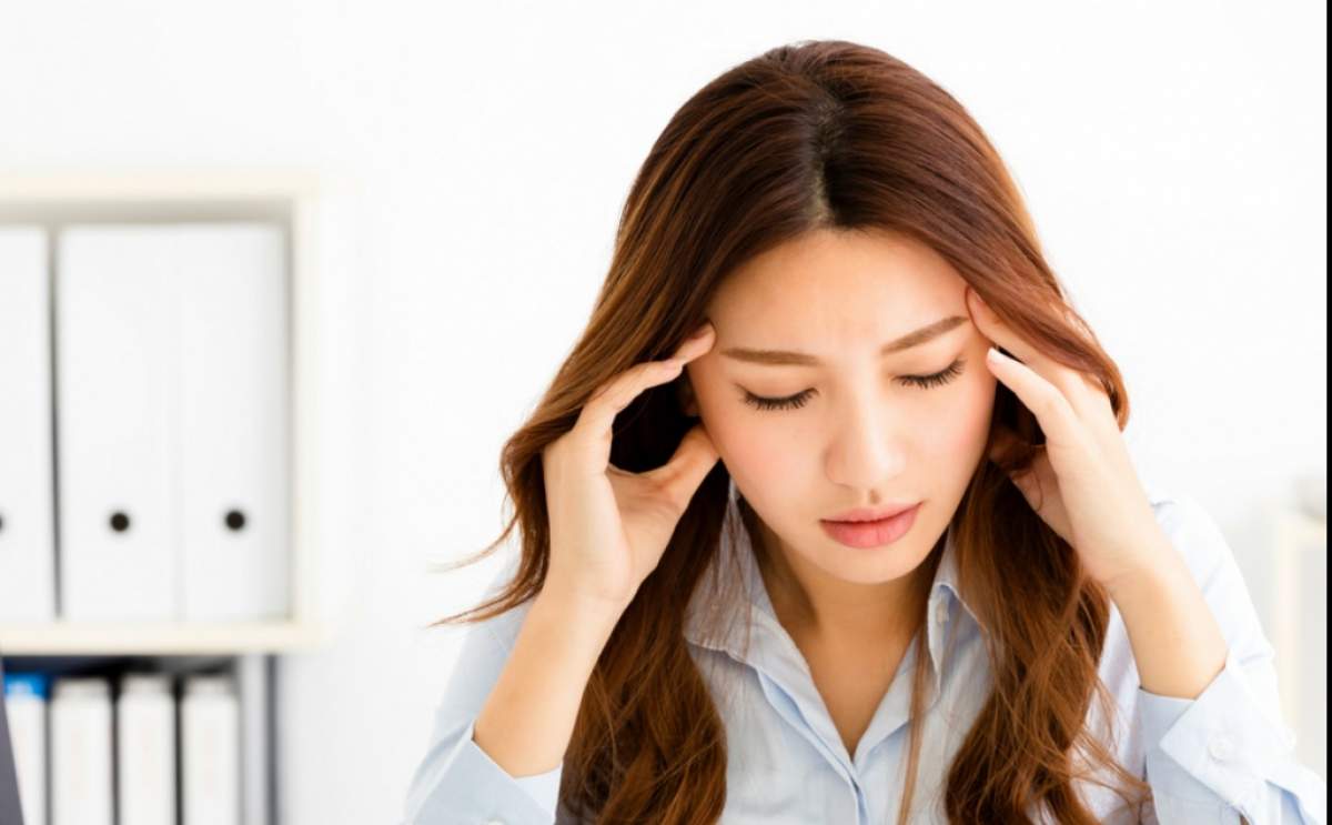 Ce poți să faci dacă te doare capul și nu ai pastile la îndemână. Trucurile care te ajută să îți revii imediat