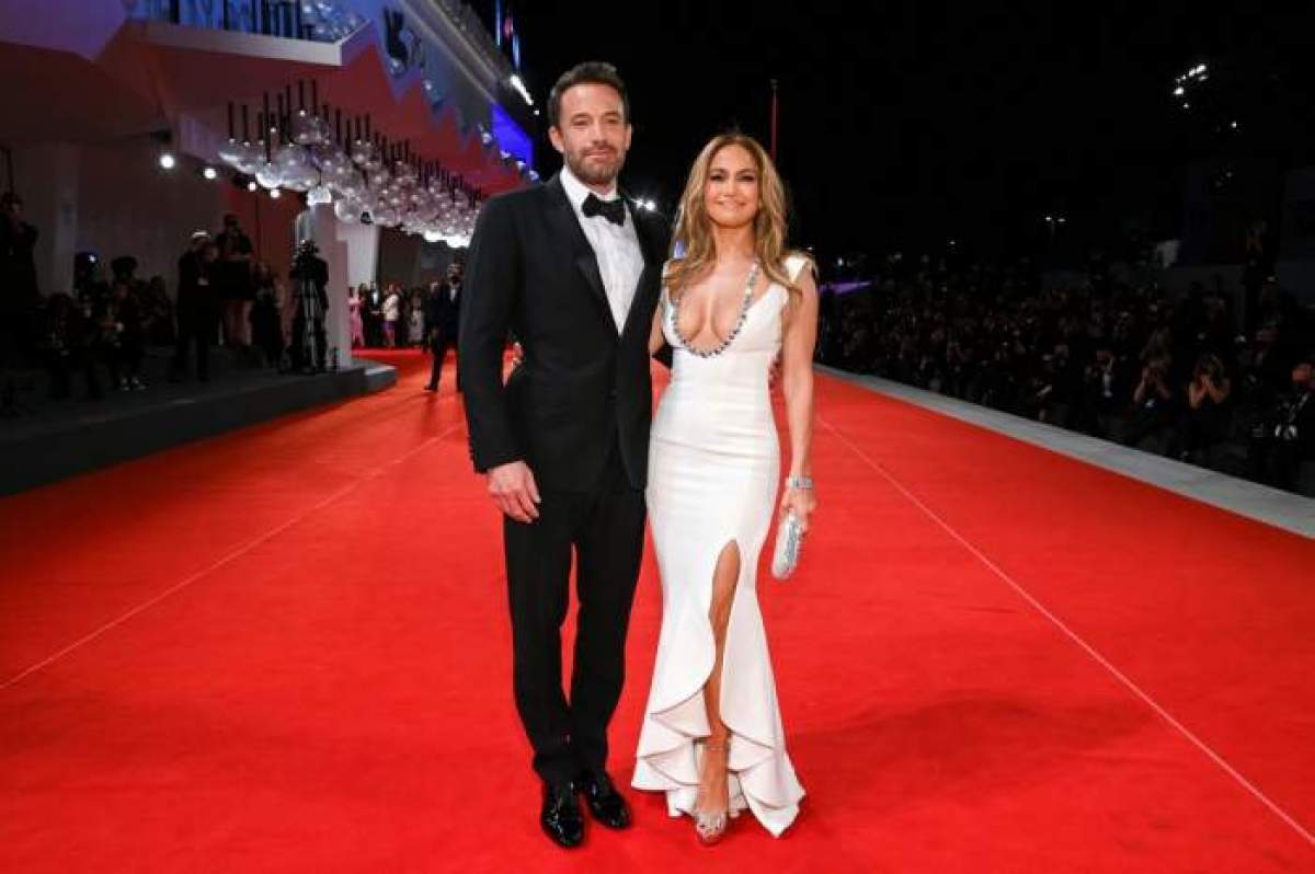Jennifer Lopez și Ben Affleck au luat deja o ”pauză” de la relație, la trei săptămâni de la nuntă. Ce spun apropiații celor doi: ”Despărțirea atât de curând...”