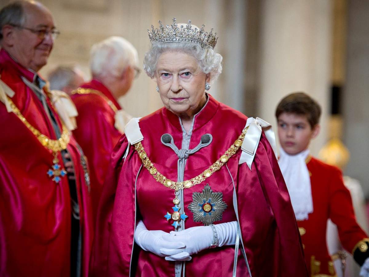 Ce semnifică sicriul de stejar al Reginei Elisabeta a II-a a Marii Britanii. A fost realizat în anul 1991