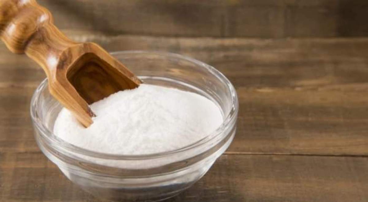 Bicarbonatul de sodiu te scapă de gândacii de bucătărie. Un truc ieftin, ușor și util