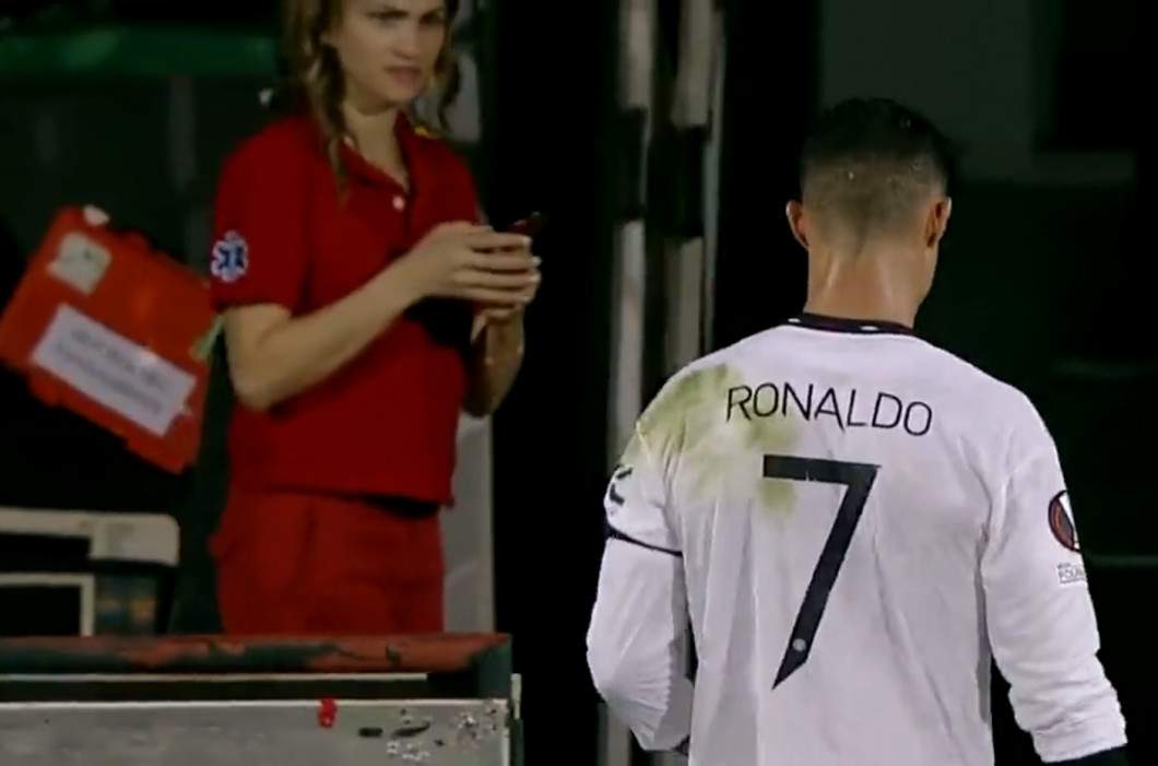 Cristiano Ronaldo, gest incredibil după ce un medic i-a cerut o poză. Cum au reacționat fanii: "Asta s-a întâmplat când..." / FOTO