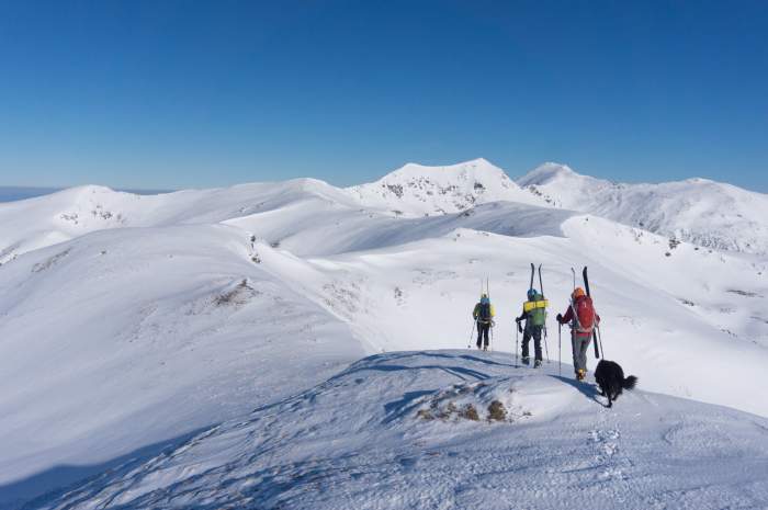 Locul din România unde zăpada măsoară 10 centimetri. Aici iarna este în toată regula / FOTO