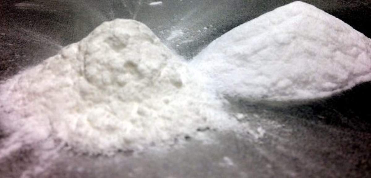 Bicarbonat de sodiu și praf de copt Bicarbonat de sodiu sau praf de copt? Care e diferența și când se folosește fiecare