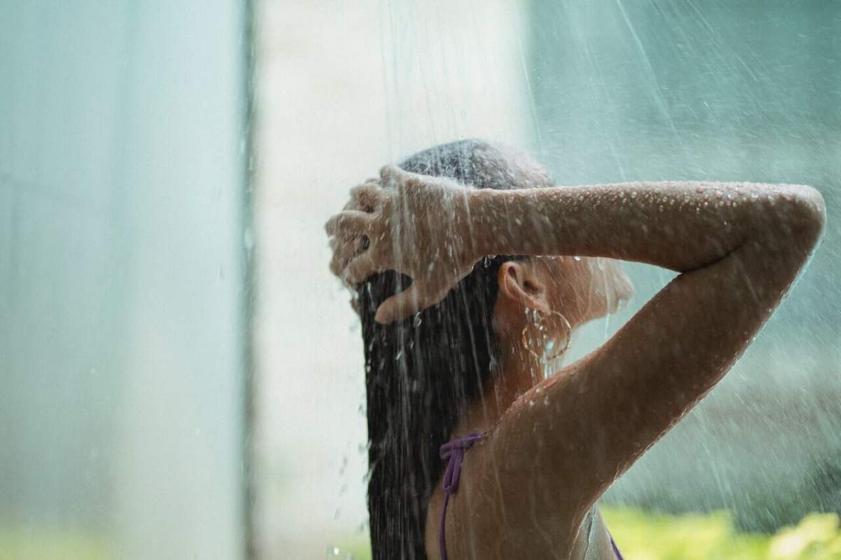 E bine să faci duș când ești răcit sau ai febră? Care este explicația