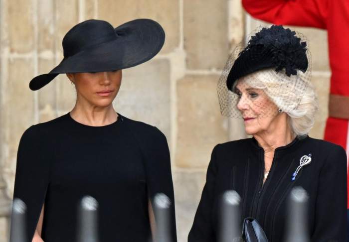 Meghan Markle, în lacrimi la funeraliile Reginei Elisabeta a II-a. Actrița a fost surprinsă în momente extrem de emoționante / FOTO