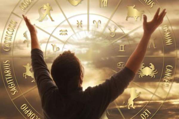 Zodia care va fi salvată de credință în luna octombrie. Acești nativi vor avea parte de noroc pe toate planurile