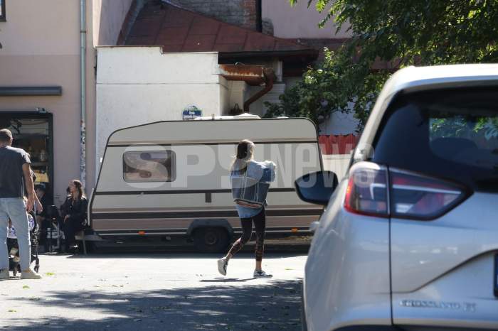 Vladimir Drăghia, un bărbat împlinit și un tată devotat. Actorul a fost surprins în ipostaze înduioșătoare, alături de fiica și soția lui / PAPARAZZI