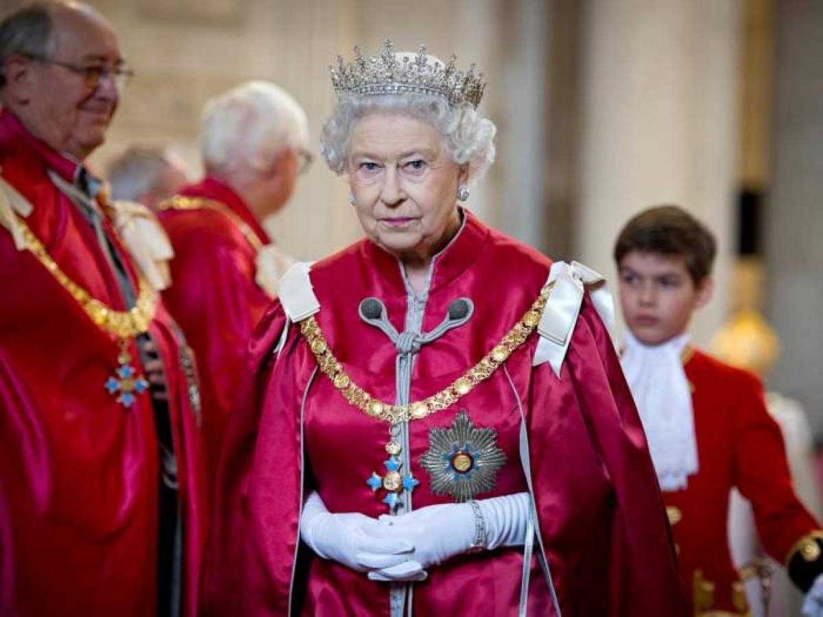 Ce se întâmpla când Regina Elisabeta a II-a scotea rujul din geantă. Suverana avea un cod secret pentru întâlniri