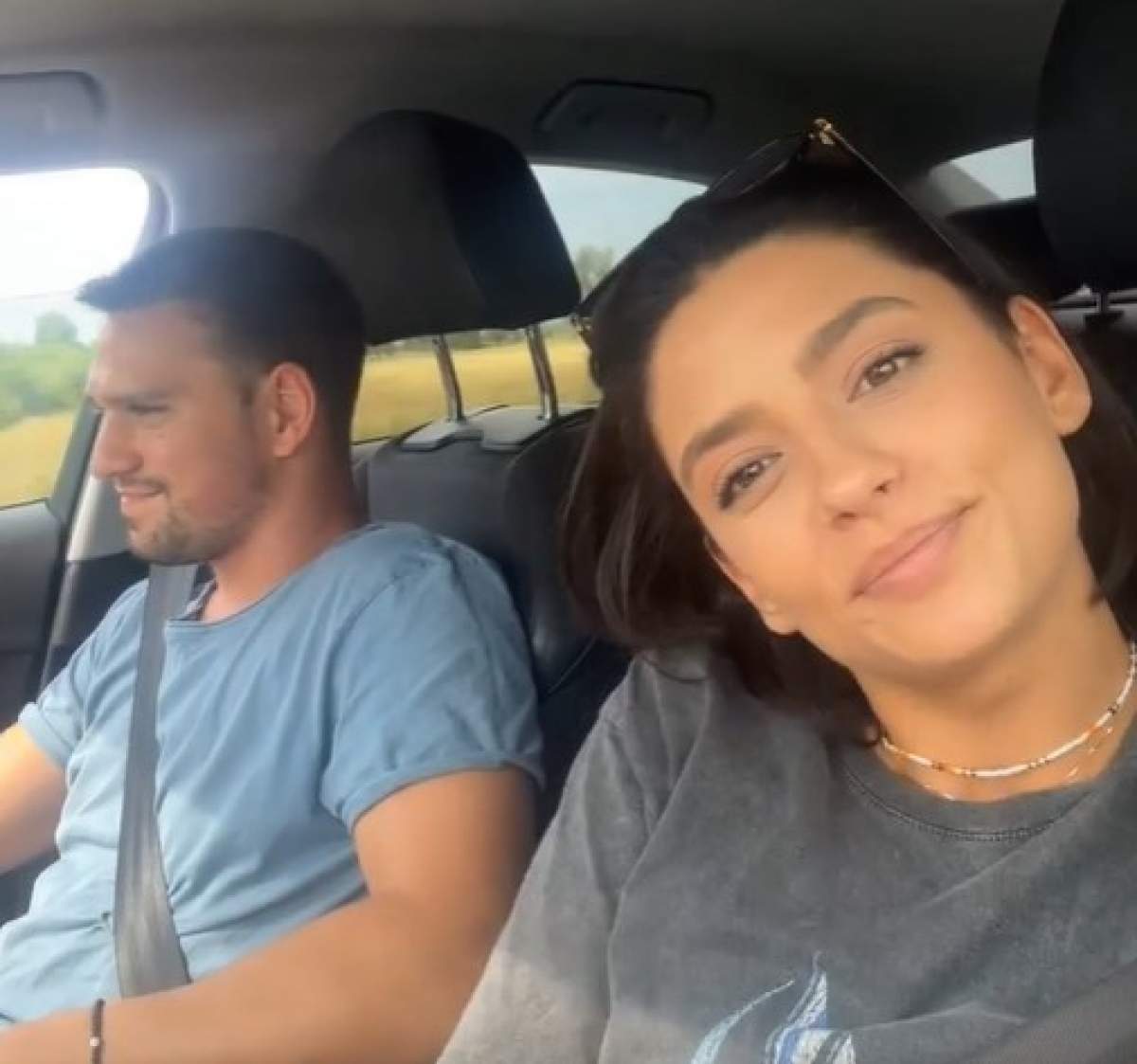 Vlad Gherman și Oana Moșneagu, în mașină, în drum spre Grecia