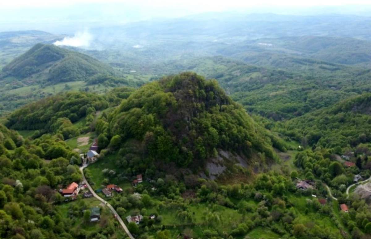 imagine cu Munții Apuseni