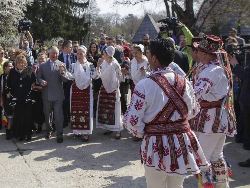 Imagini rare cu Regele Charles în România. Ce făcea atunci când ne vizita țara / FOTO