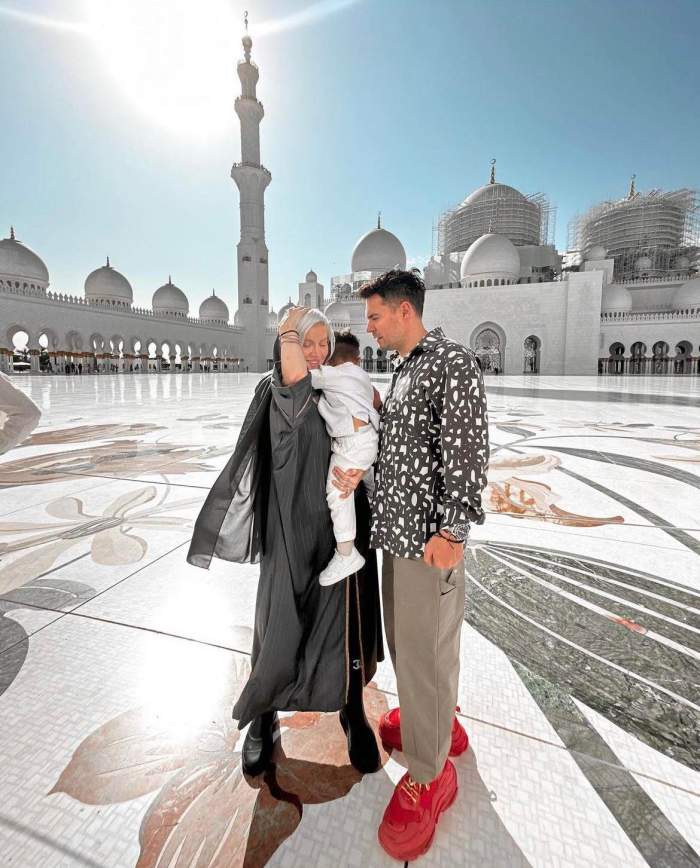 Alina Ceușan, tablou de familie. Ce imagini emoționante a postat influencerița alături de fiul și partenerul ei / FOTO