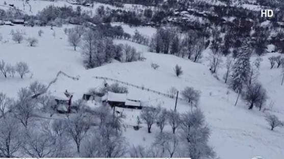 Locul din România unde casele au fost acoperite de zăpadă. Ninsorile au făcut prăpăd / FOTO