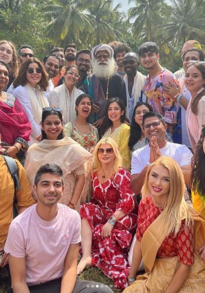 Andreea Bălan s-a dus în India ca să-l vadă pe învățătorul spiritual Sadhguru. Loredana Groza i-a fost alături: „Ceva în tine se schimbă” / FOTO