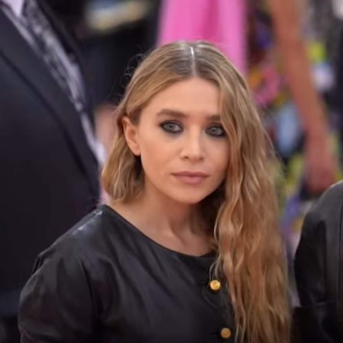 Ashley Olsen s-a căsătorit la o gală