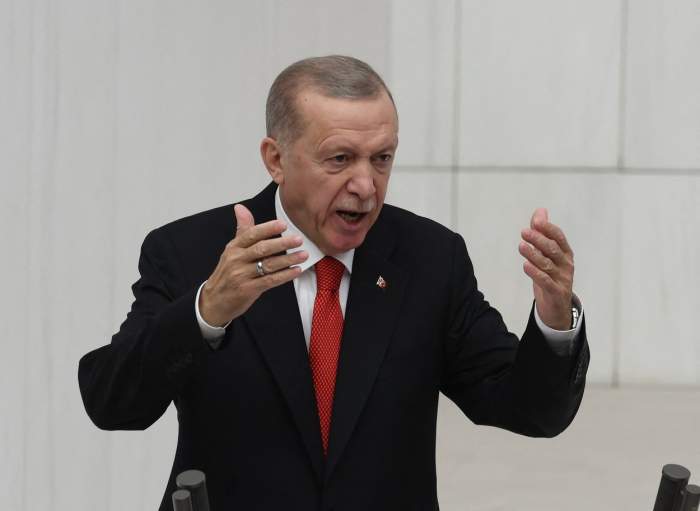Recep Tayyip Erdogan la o ședință