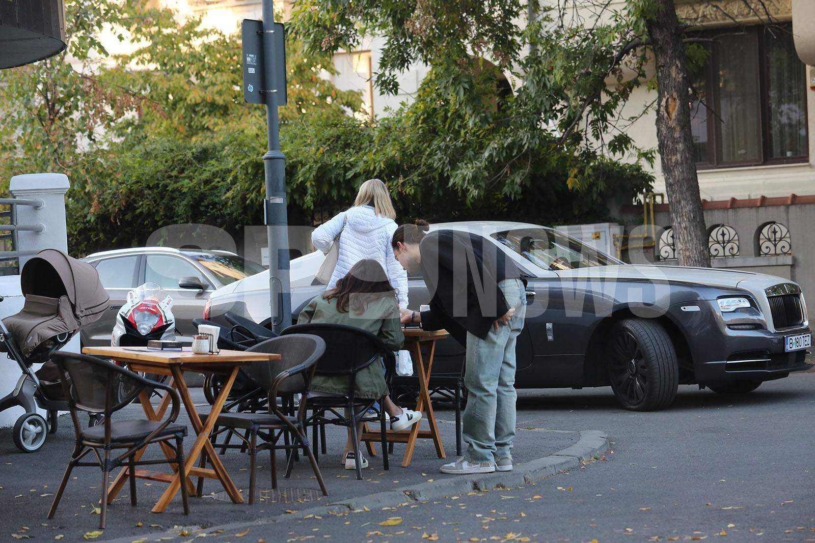 Cu cine își petrece Radu Ștefan Bănică timpul liber. Fiul lui Ștefan Bănică Jr. Nu duce lipsă de companie feminină / PAPARAZZI