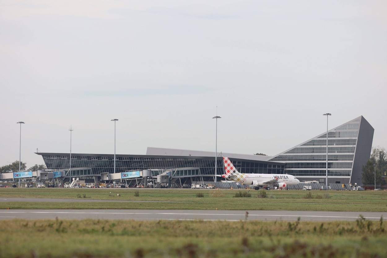 aeroportul din Lille când a făcut activată alarma.