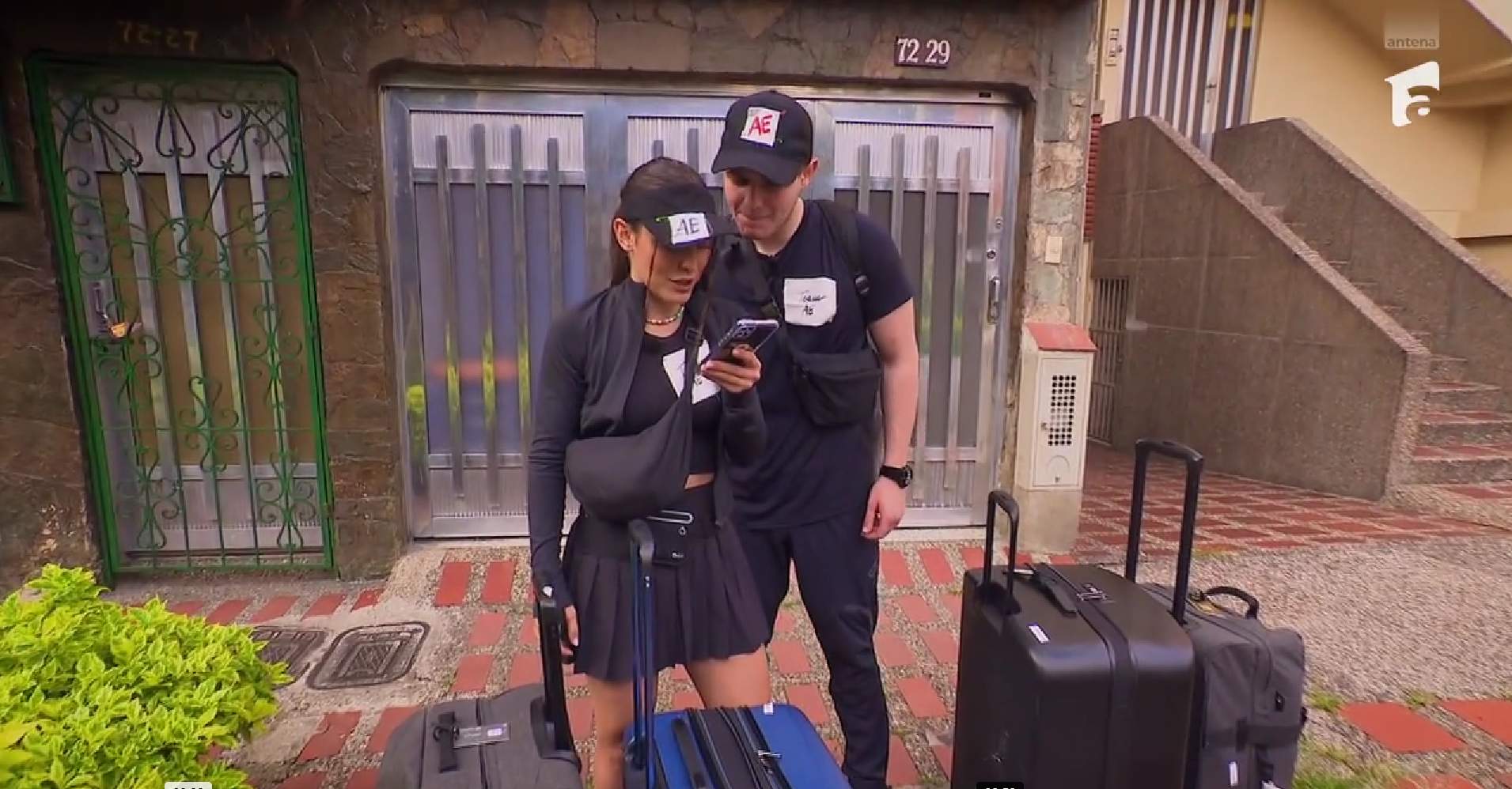 Alexia Eram și fratele ei, Aris, au avantaj în prima cursă